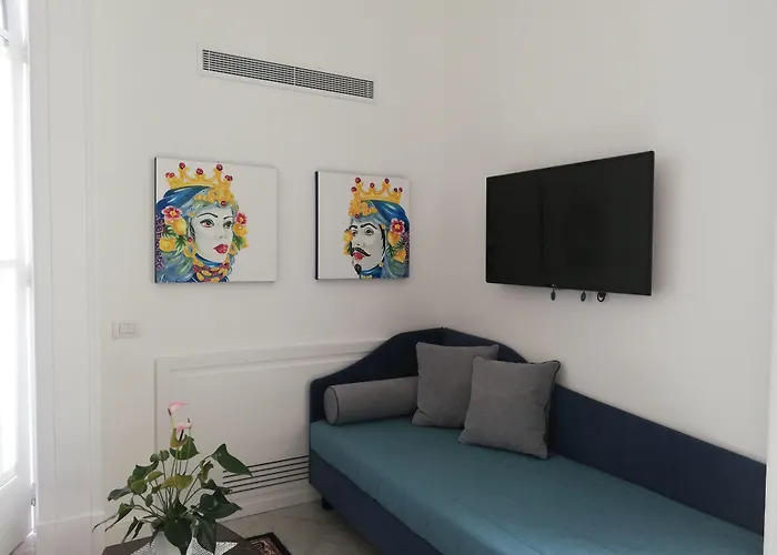 Manning Relais סורנטו