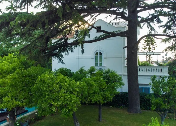 Manning Relais Сорренто