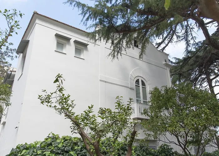 Manning Relais Sorrento