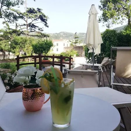 Manning Relais Sorrento