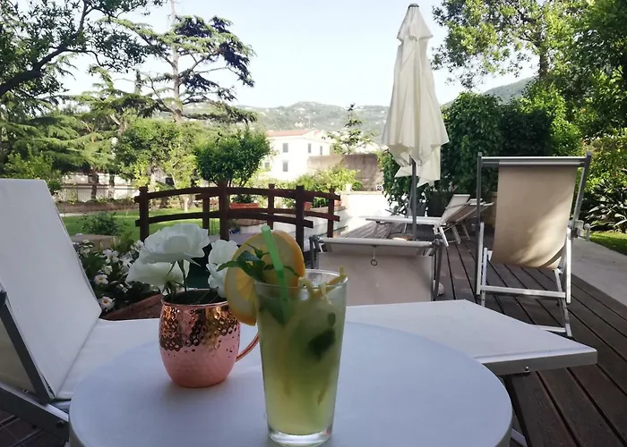 Manning Relais Sorrento